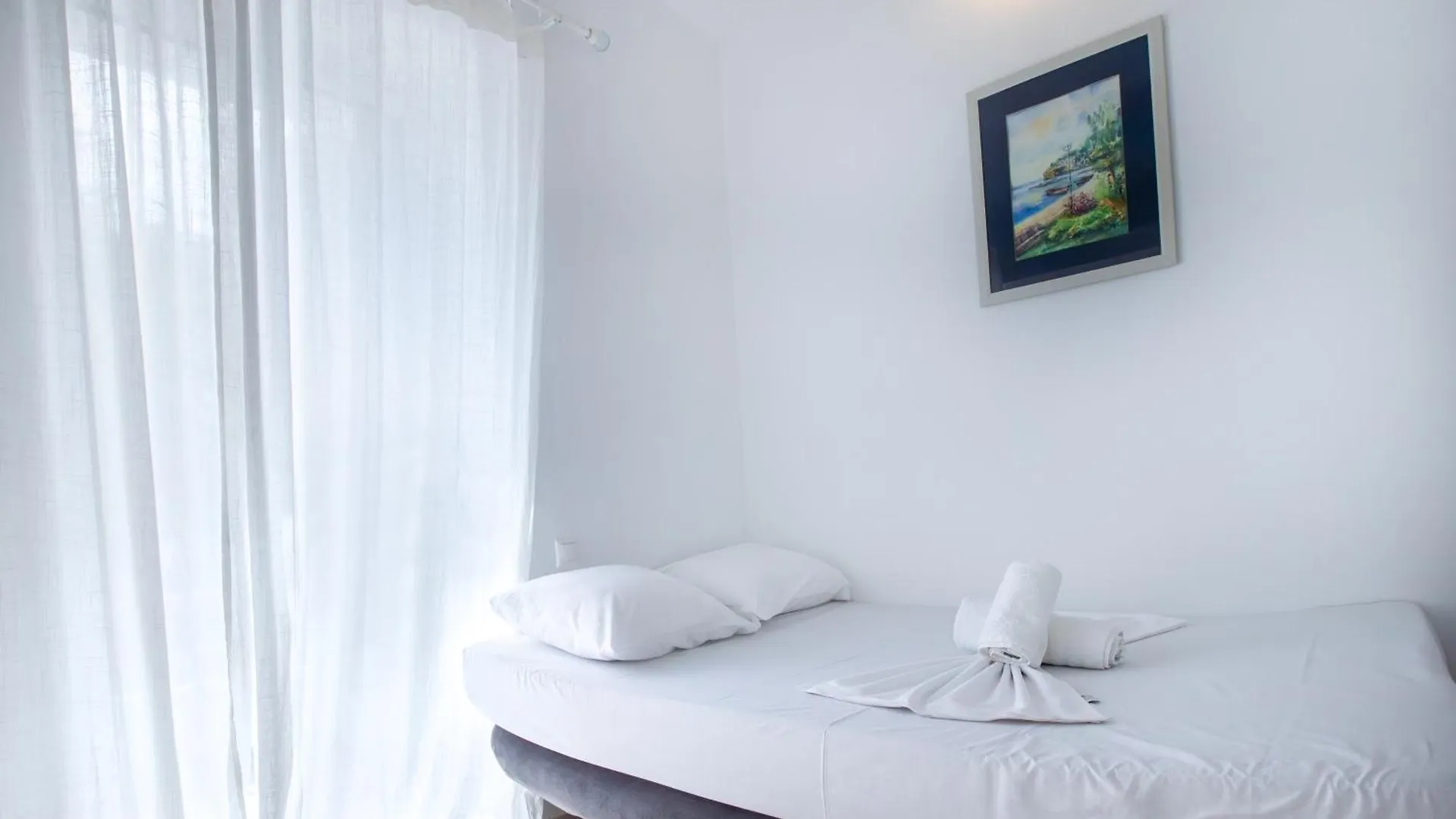 Simonidis Seaside Apartment By Rentalspro - Pefkohori Halkidiki Griechenland