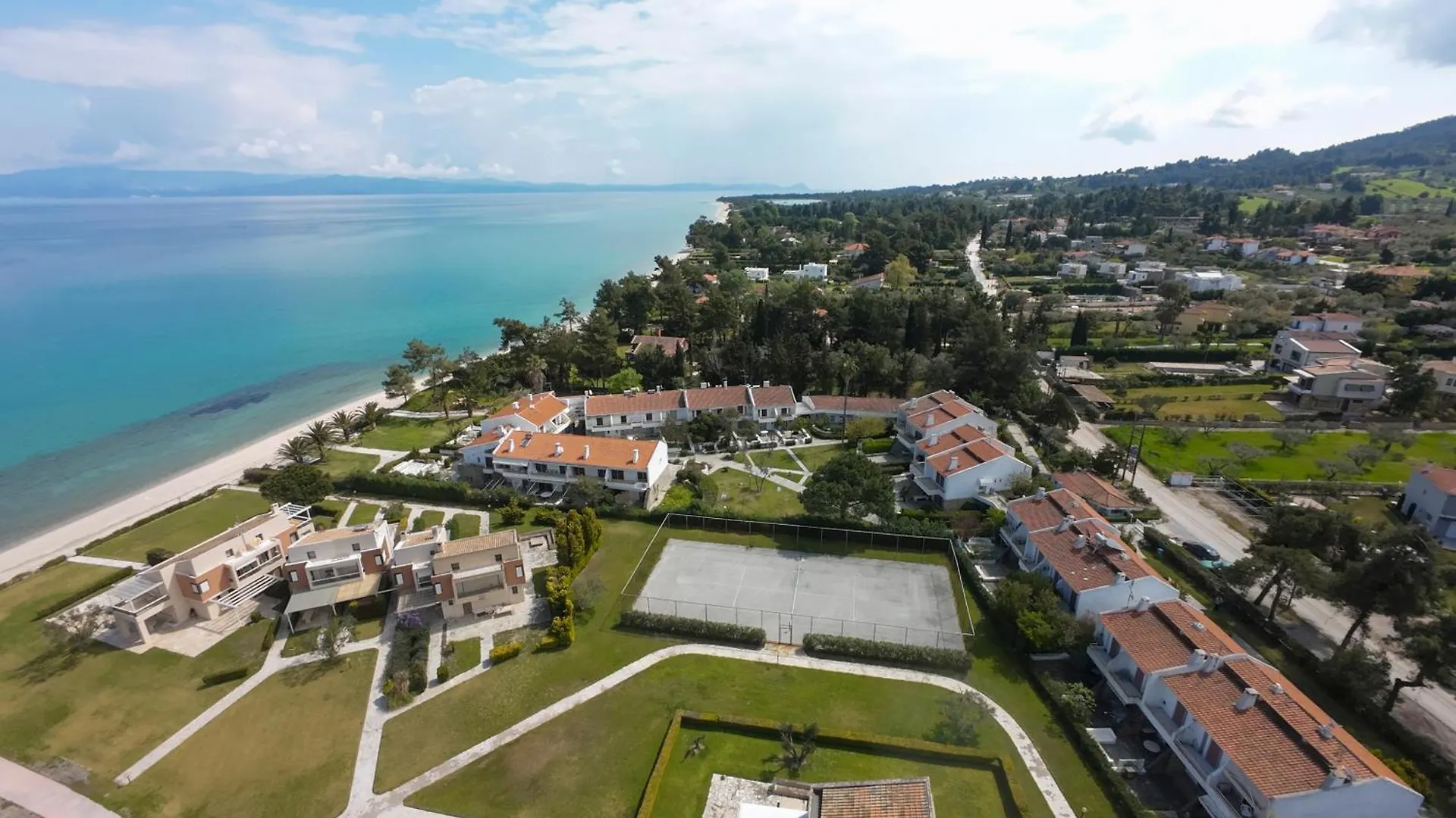 Simonidis Seaside Apartment By Rentalspro - Pefkohori Halkidiki